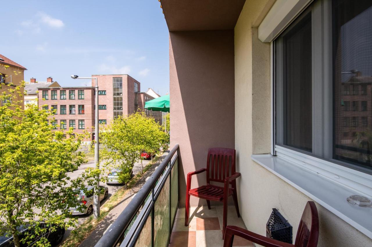 Kis Janos Apartman Sopron Buitenkant foto