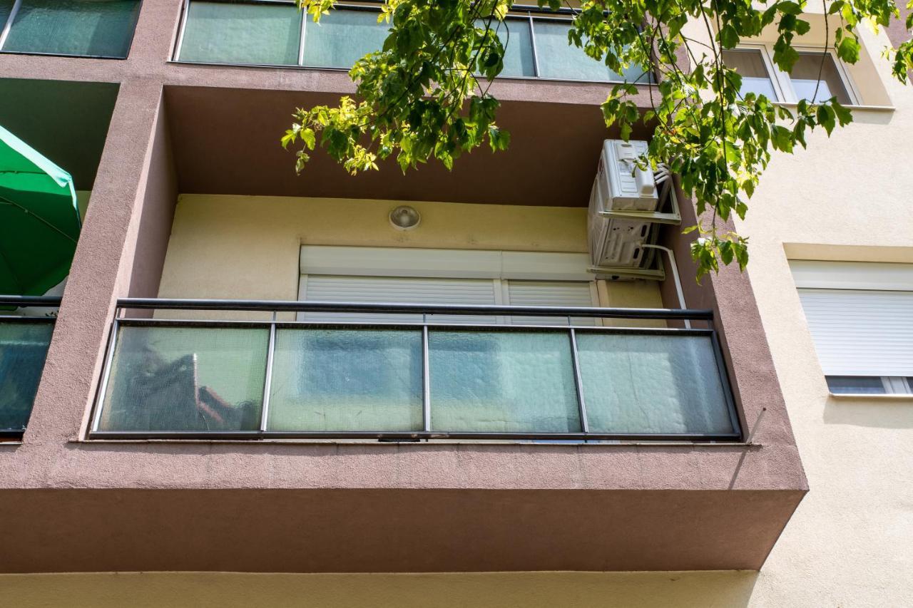 Kis Janos Apartman Sopron Buitenkant foto